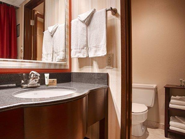 Western Sutter House 3*