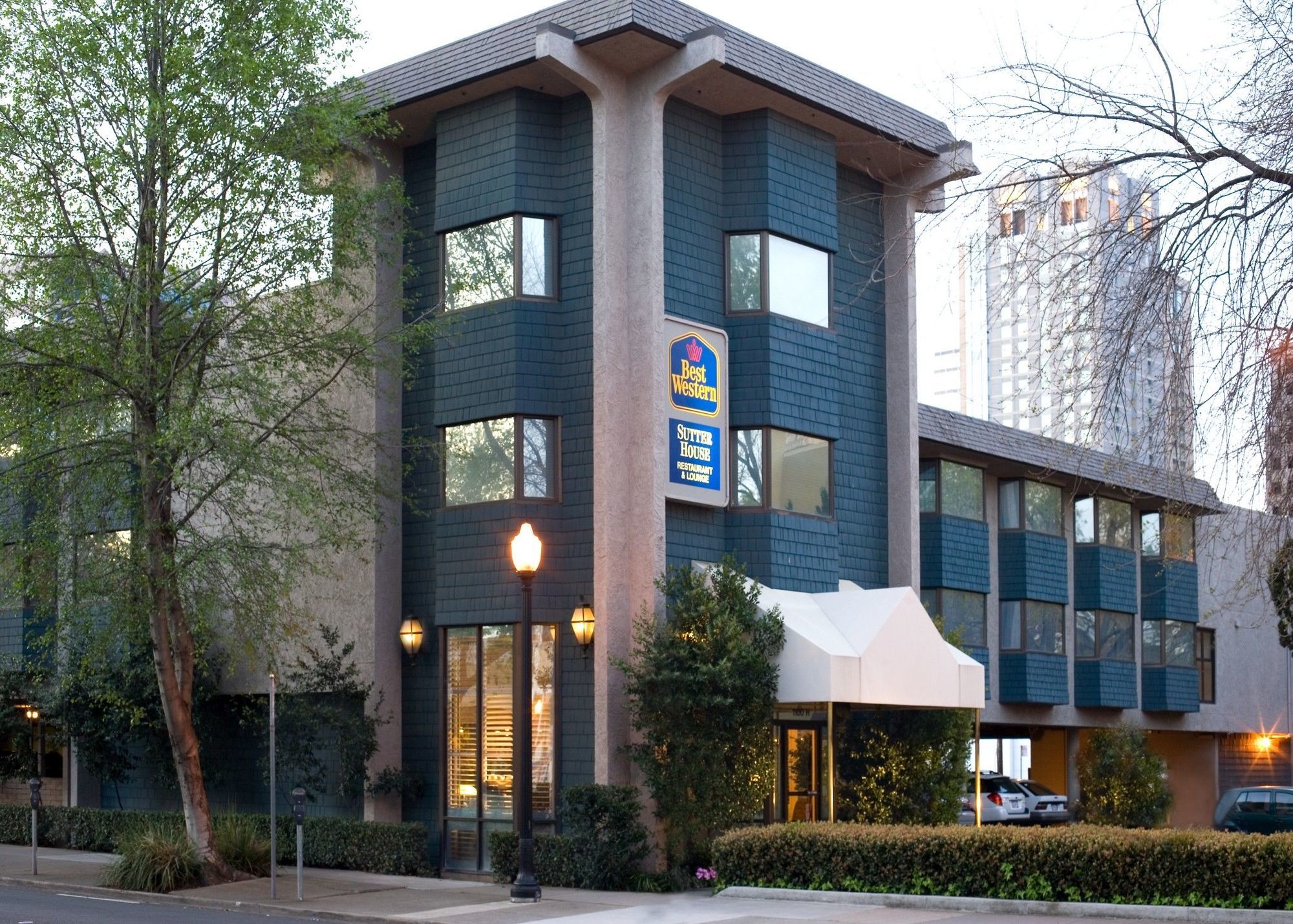 Hotel Western Sutter House 3*